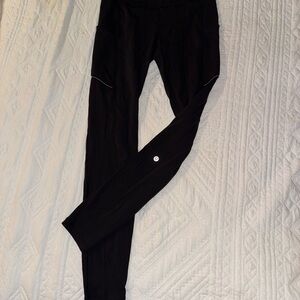 lululemon black 3/4 leggings